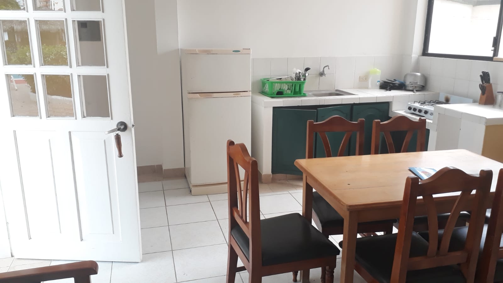 6e6261e8-80f2-40b0-8a59-0818eb06800f